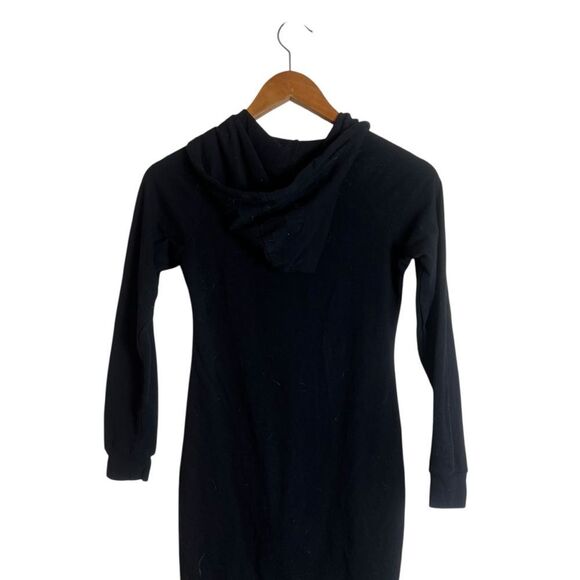 Fashion nova black full zip hooded dress. Size small - Picture 6 of 7